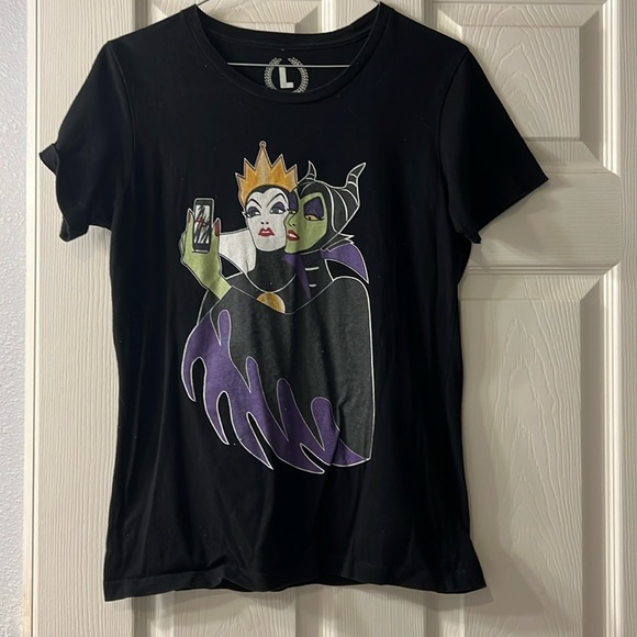 Women’s black villians T shirt, size L - Picture 1 of 3